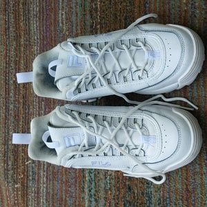 FILA women sporting shoes size US7